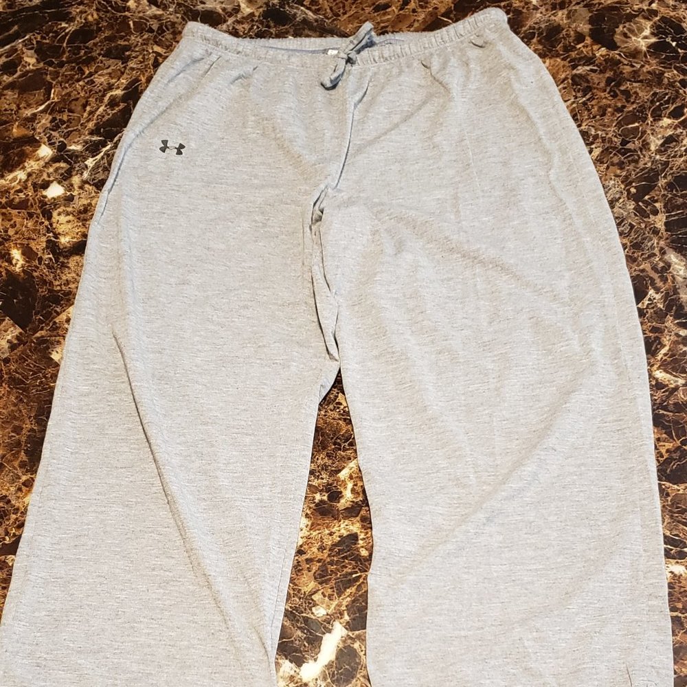 Under Armour - Grey Workout Capri Pants